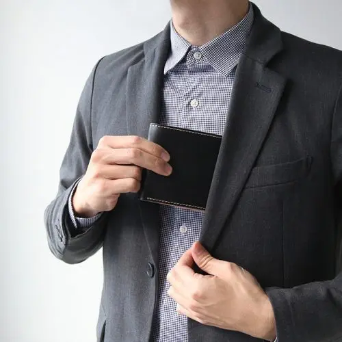 シンプルなデザインが多い