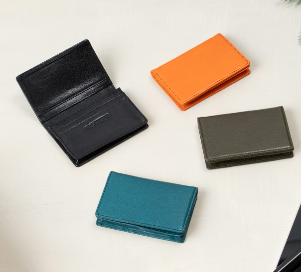 ヴァケッタルクス　名刺入れ３